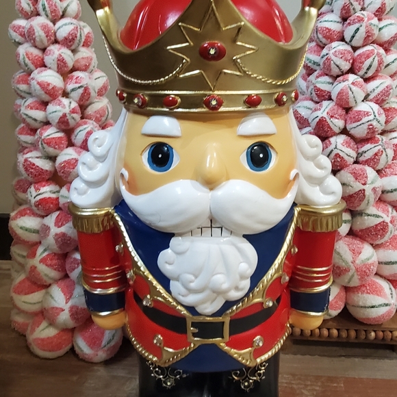 Nostalgic Nutcracker Decor-NWT - Picture 9 of 11